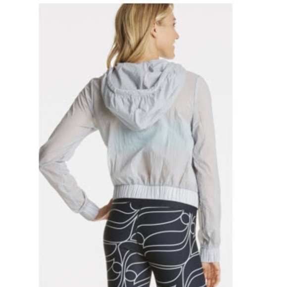 NWOT FABLETICS Donovan ruched light cover up windbreaker perfect after workout! - Picture 3 of 11